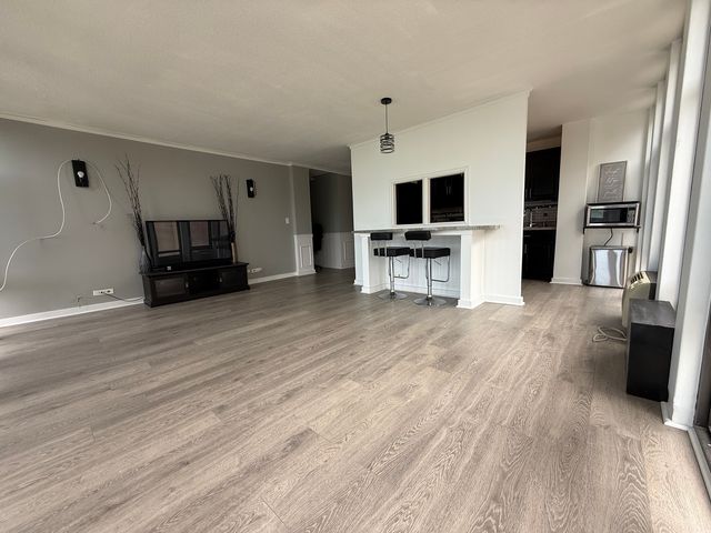 6700 S South Shore Drive 4G, Chicago, IL 60649