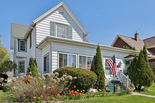 409 1st Street, Baraboo, WI 53913