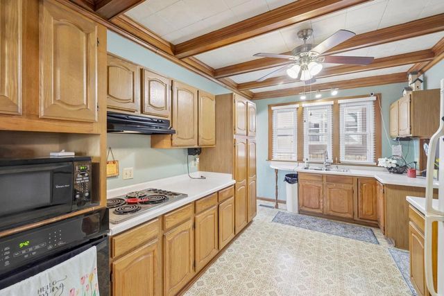 409 1st Street, Baraboo, WI 53913