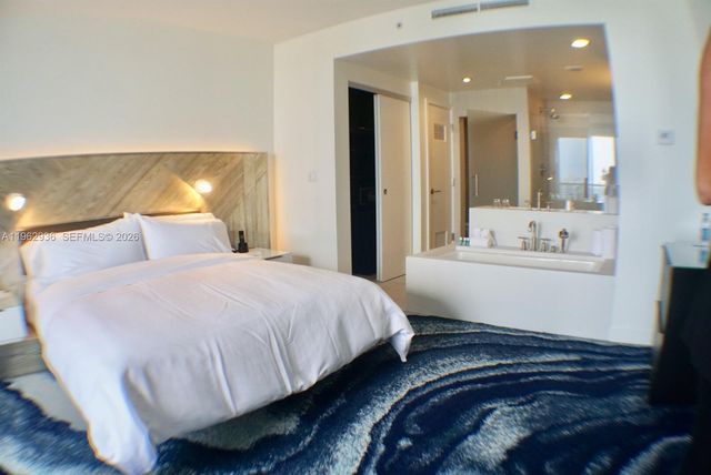 3101 Bayshore Dr 2202, Fort Lauderdale, FL 33304