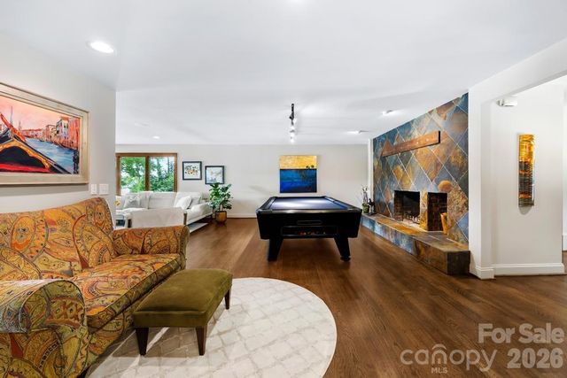 165 Woodstream Circle, Mooresville, NC 28117