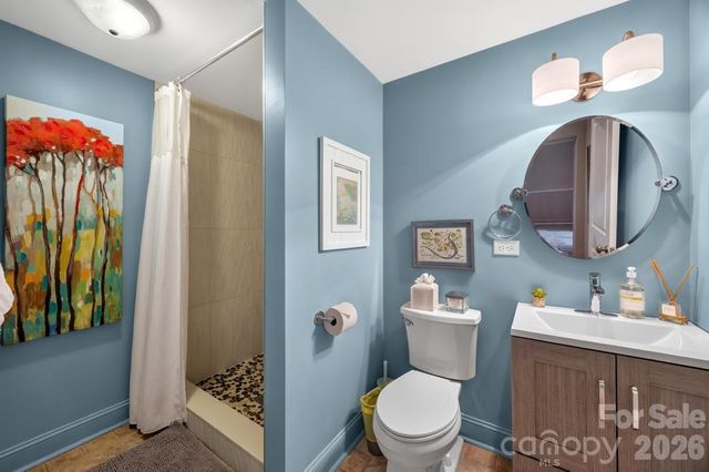 165 Woodstream Circle, Mooresville, NC 28117
