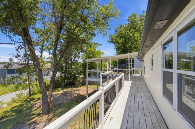 4321 Valley Grove Dr, Hermitage, TN 37076