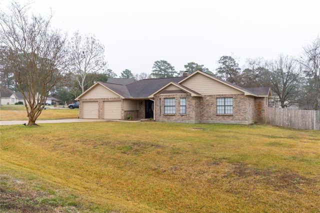 328 Lake View Drive, Montgomery, TX 77356
