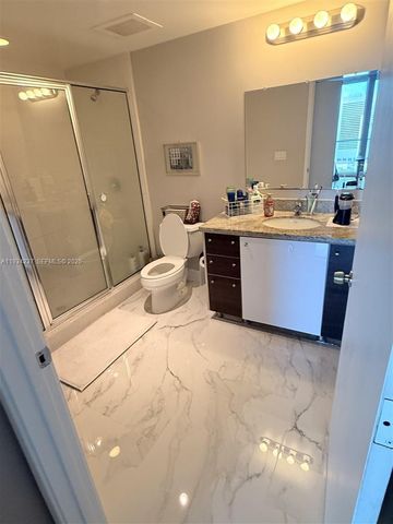 185 SW 7th St 3109, Miami, FL 33130