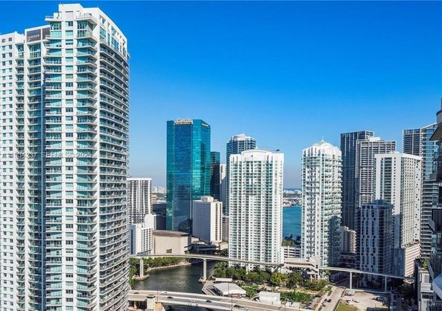 185 SW 7th St 3109, Miami, FL 33130