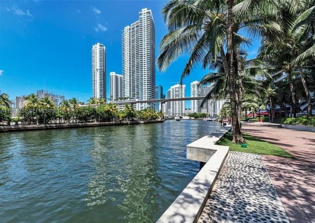 185 SW 7th St 3109, Miami, FL 33130