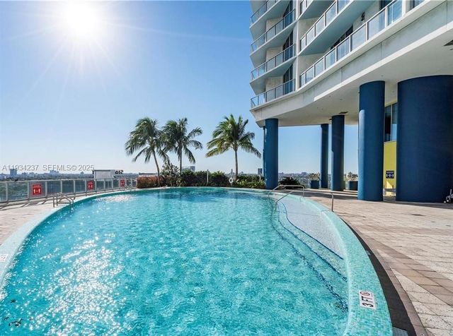 185 SW 7th St 3109, Miami, FL 33130