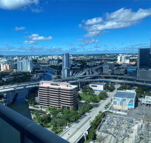 185 SW 7th St 3109, Miami, FL 33130