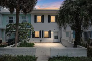 210 BUNKER HILL LANE, Dunedin, FL 34698
