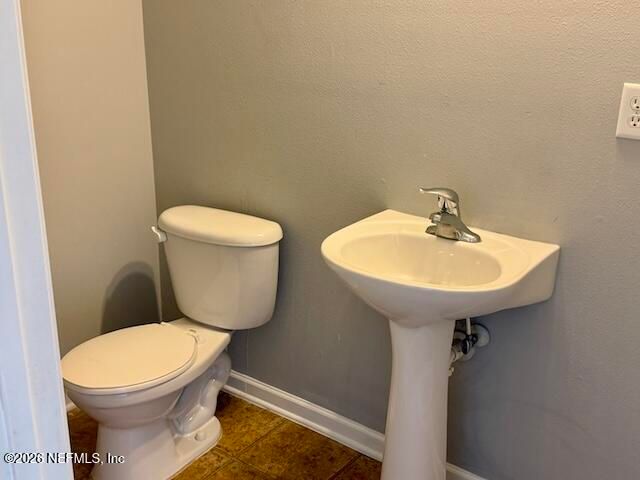 12221 SAND LAKE Court, Jacksonville, FL 32218