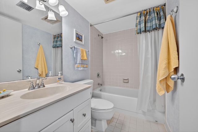 801 S Ocean Drive 404, Fort Pierce, FL 34949