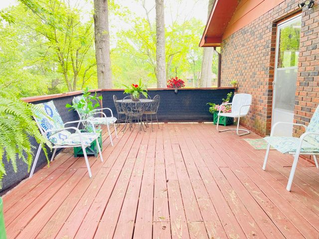 2949 State Hwy Jj, Crane, MO 65633