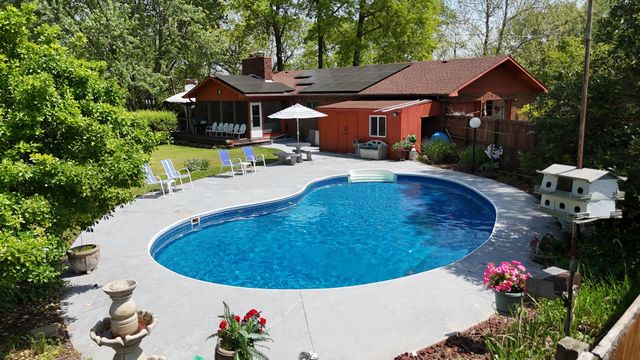 2949 State Hwy Jj, Crane, MO 65633