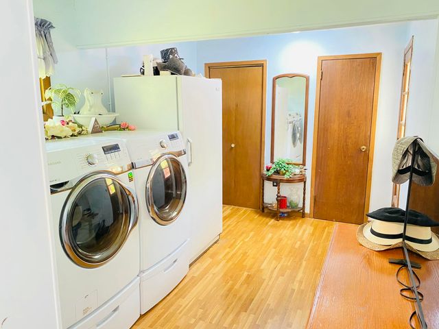 2949 State Hwy Jj, Crane, MO 65633