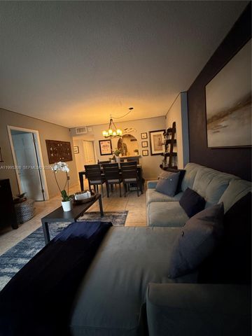 401 Ocean Dr 324, Miami Beach, FL 33139