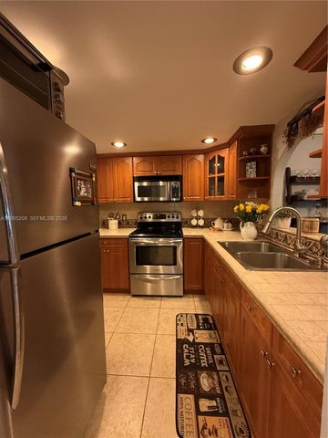 401 Ocean Dr 324, Miami Beach, FL 33139