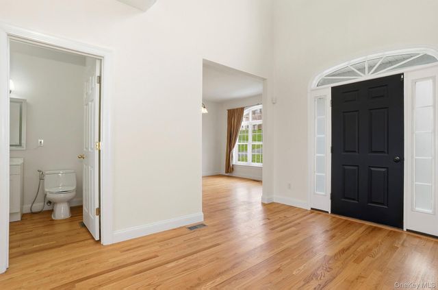 37 Willets Way, Newburgh, NY 12550