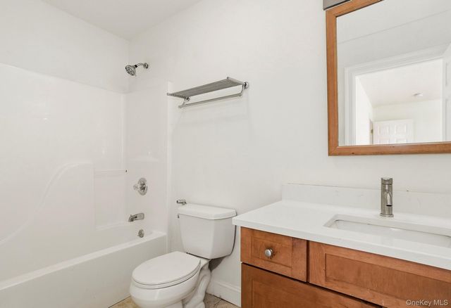 37 Willets Way, Newburgh, NY 12550