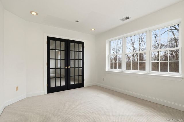 37 Willets Way, Newburgh, NY 12550