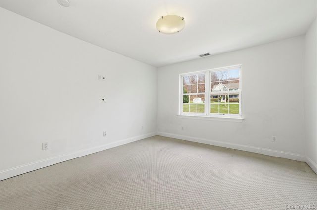 37 Willets Way, Newburgh, NY 12550