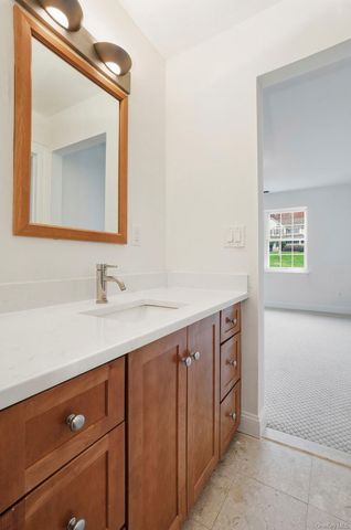 37 Willets Way, Newburgh, NY 12550