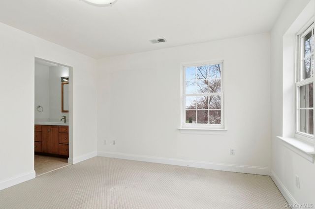 37 Willets Way, Newburgh, NY 12550