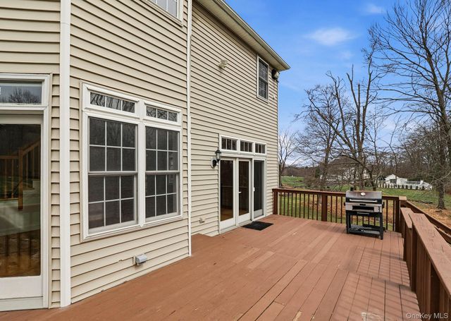 37 Willets Way, Newburgh, NY 12550