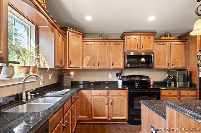 2111 Allen Way, Sellersburg, IN 47172