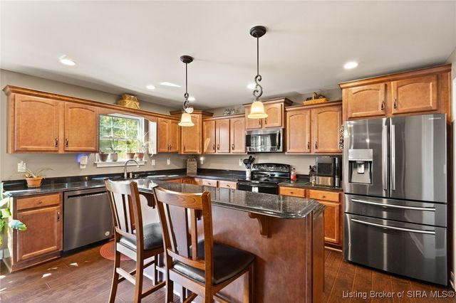 2111 Allen Way, Sellersburg, IN 47172