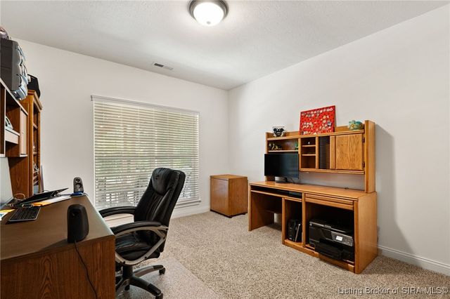 2111 Allen Way, Sellersburg, IN 47172