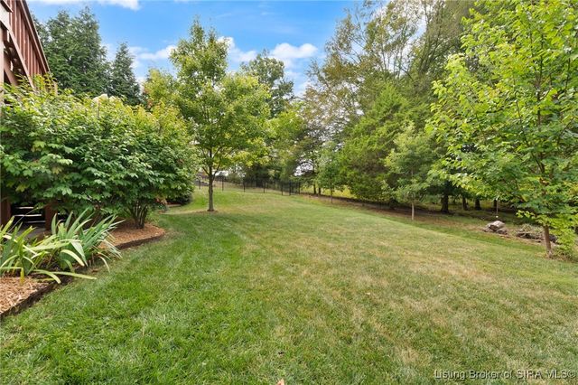 2111 Allen Way, Sellersburg, IN 47172