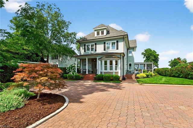 946 Jamestown CRES, Norfolk, VA 23508