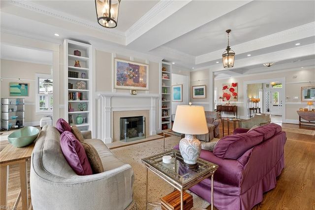946 Jamestown CRES, Norfolk, VA 23508