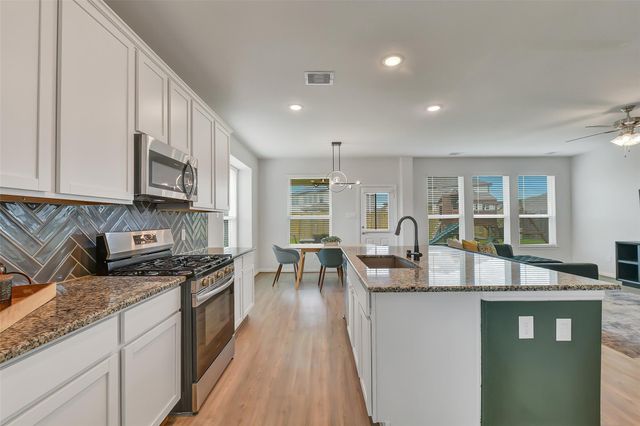 5330 Camerford Court, Alvin, TX 77511