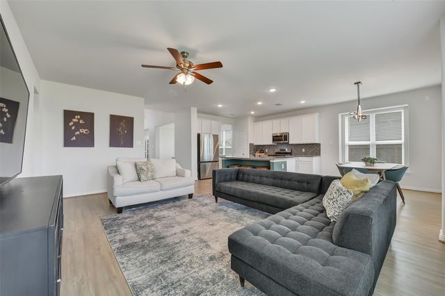 5330 Camerford Court, Alvin, TX 77511