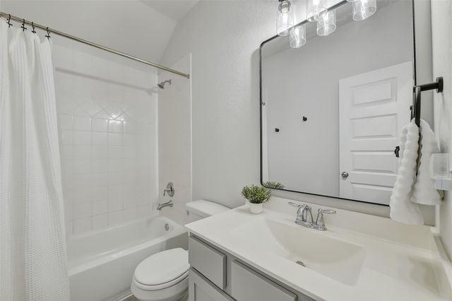 5330 Camerford Court, Alvin, TX 77511