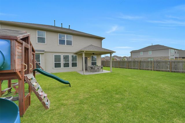 5330 Camerford Court, Alvin, TX 77511