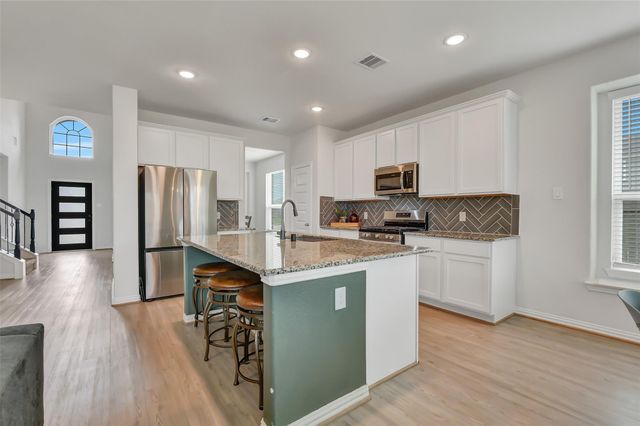 5330 Camerford Court, Alvin, TX 77511