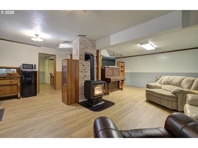 532 Ne CURTIS Dr, Corbett, OR 97019
