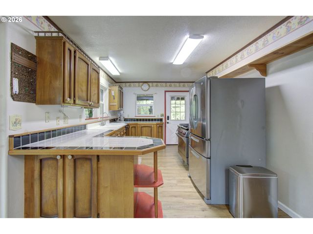 532 Ne CURTIS Dr, Corbett, OR 97019
