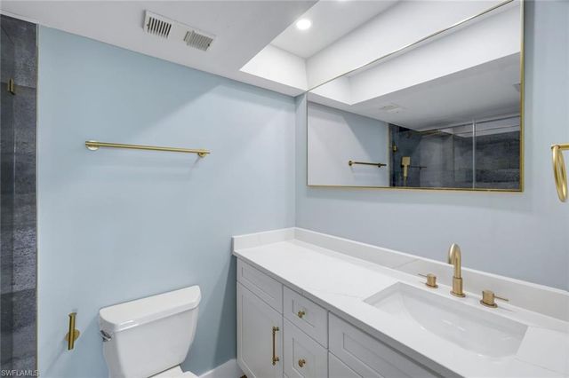 15021 Punta Rassa RD 401, Fort Myers, FL 33908