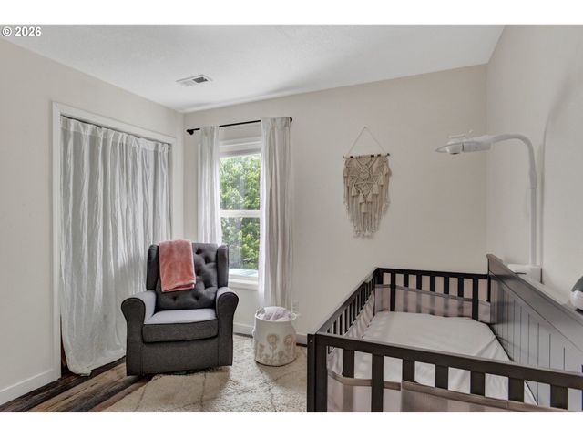 4330 Se SWEETBRIAR Ct, Troutdale, OR 97060