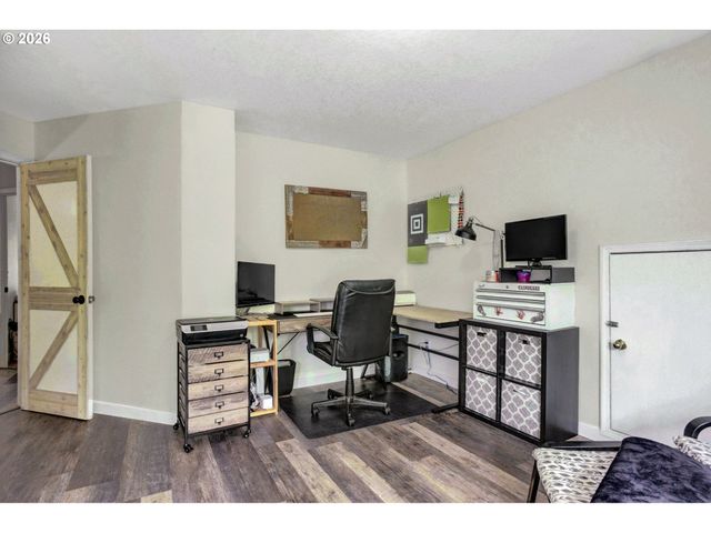 4330 Se SWEETBRIAR Ct, Troutdale, OR 97060