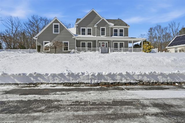 106 Park Avenue, Miller Place, NY 11764