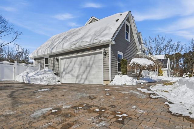 106 Park Avenue, Miller Place, NY 11764