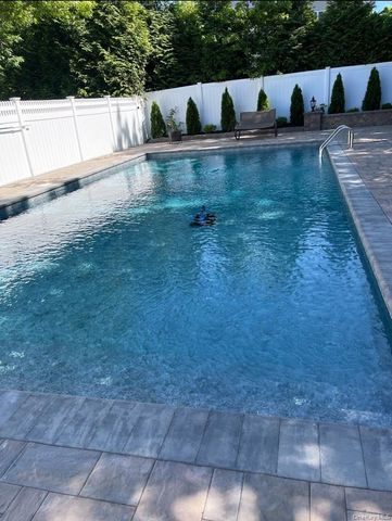 106 Park Avenue, Miller Place, NY 11764