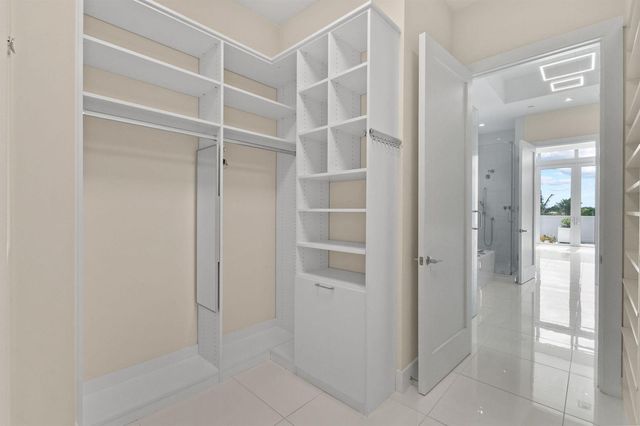2 Water Club Way 301, North Palm Beach, FL 33408