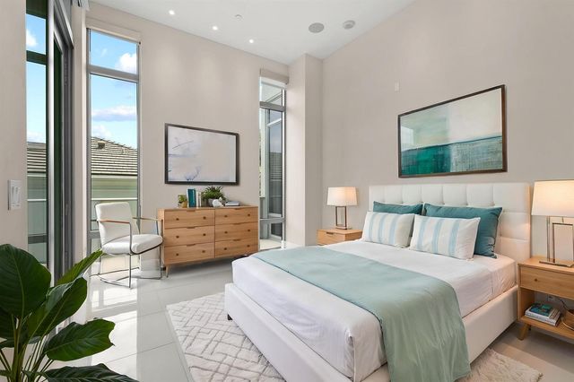 2 Water Club Way 301, North Palm Beach, FL 33408