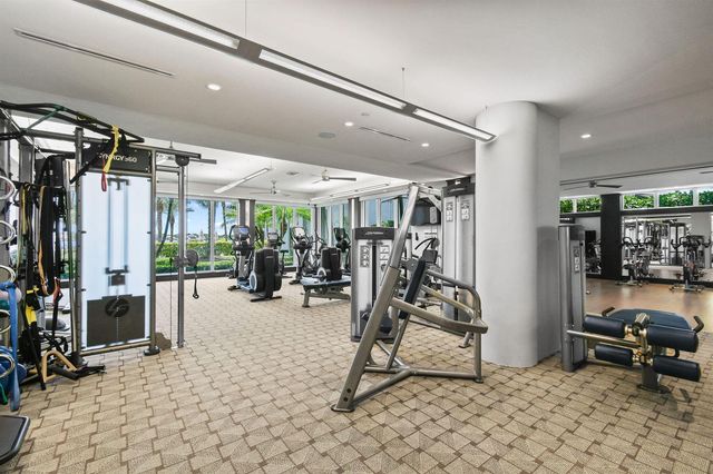 2 Water Club Way 301, North Palm Beach, FL 33408